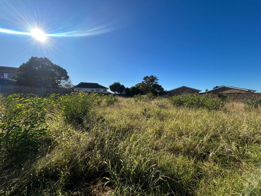 0 Bedroom Property for Sale in Wavecrest Eastern Cape
